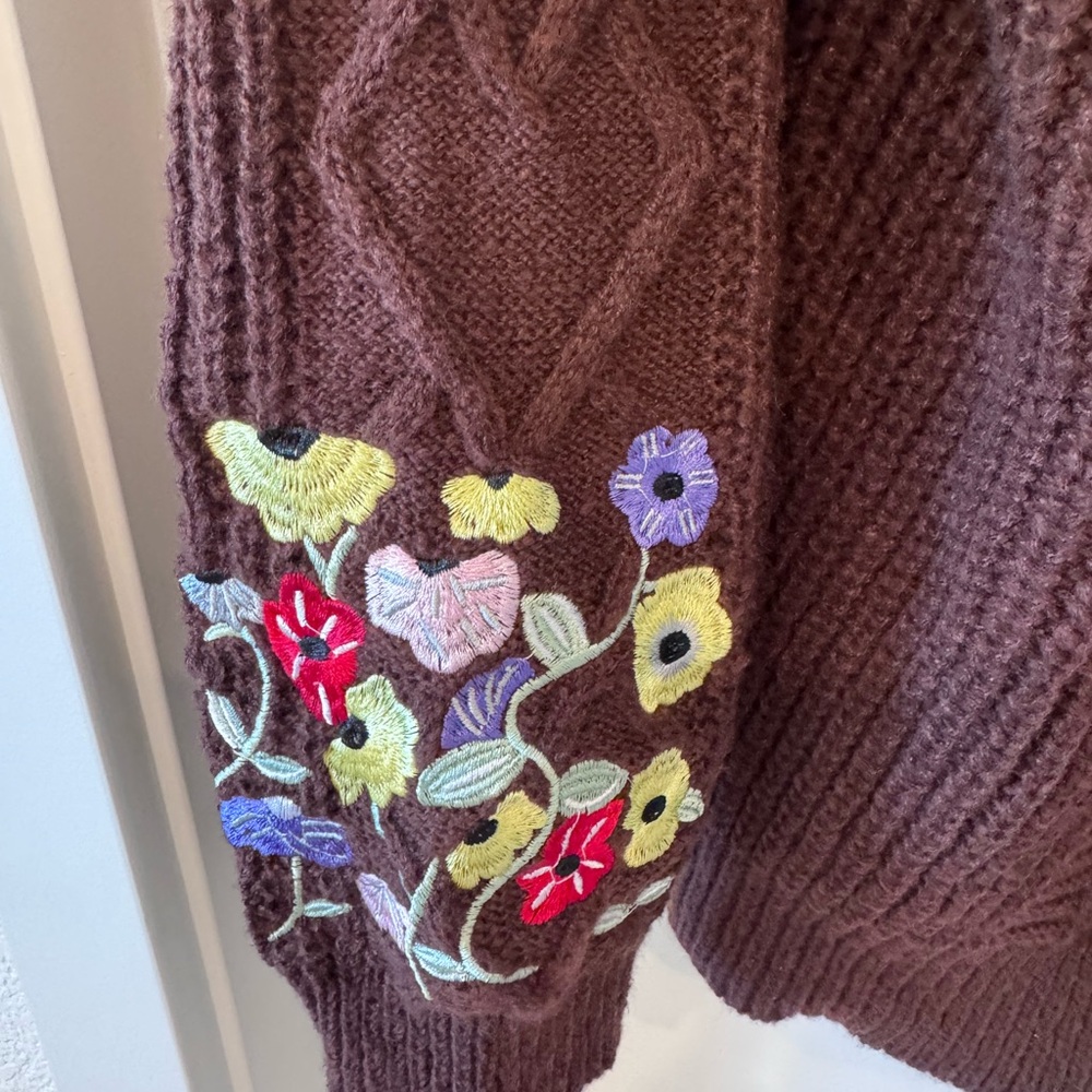 Taylor Swift Eras Tour Brown Cable Knit Cardigan with Floral Sleeve Embroidery - Picture 2 of 5